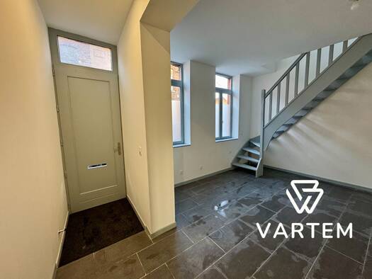 Appartement à louer 640 € 2 pièces 1 chambre 43 m² RDC Epeule-Trichon Roubaix 59100