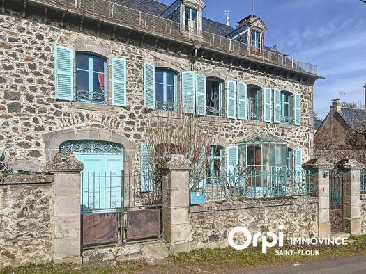Maison à vendre 154 000 € 5 pièces 4 chambres 145 m² 343 m² de terrain Virargues 15300