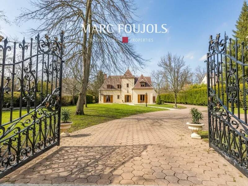 Maison à vendre, 220m², LAMORLAYE