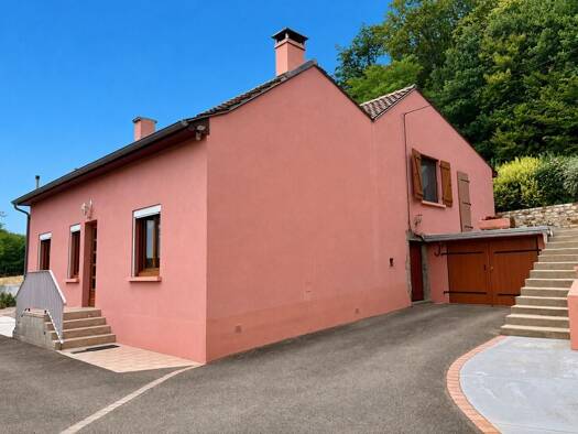 Maison à vendre 150 000 € 4 pièces 3 chambres 122 m² 5 398 m² de terrain Centre Ville Saint-Vallier 71230