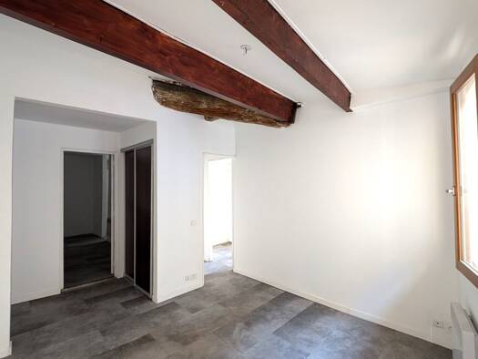 Appartement à vendre 128 000 € 2 pièces 1 chambre 33,34 m² 2ème étage Marseille 2ème arrondissement 13002