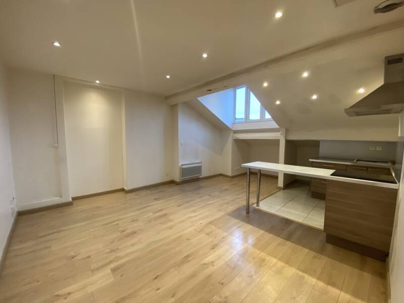 Maison à louer, 37m², LYON 3E