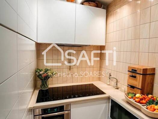 Appartement à vendre 71 000 € 1 pièce 15 m² RDC Villejust 91140
