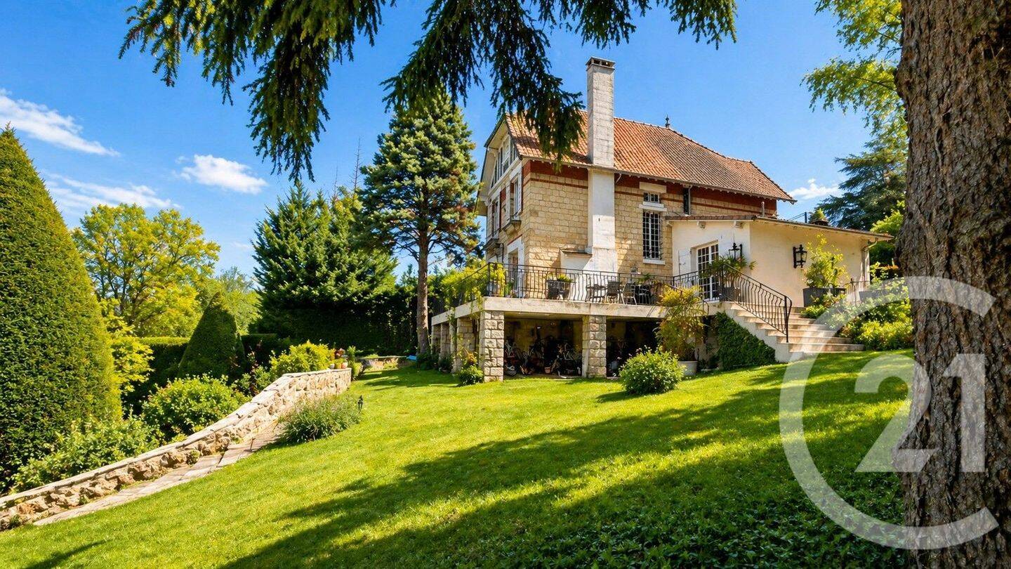 Maison à vendre, 238m², NESLES LA VALLEE