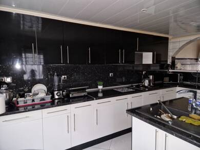 Maison à vendre 249 000 € 6 pièces 4 chambres 160 m² Laon 02000