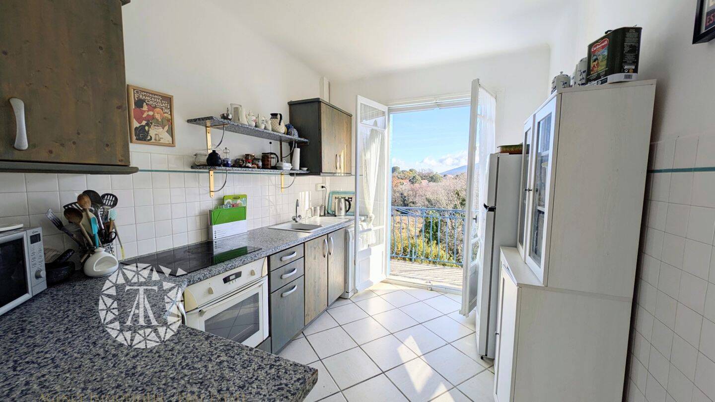 Maison à vendre, 122m², LAROQUE DES ALBERES
