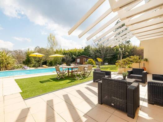 Maison à vendre 550 000 € 6 pièces 4 chambres 172 m² 1 500 m² de terrain Castelmaurou 31180