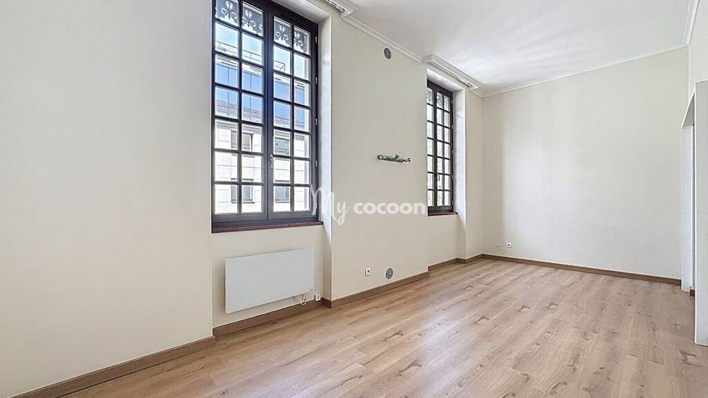 Appartement à vendre 165 000 € 1 pièce 24 m² Étage 3/6 Part-Dieu Lyon 3ème arrondissement 69003