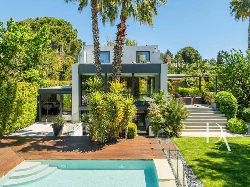 Maison à vendre, 273m², MARSEILLE 8E