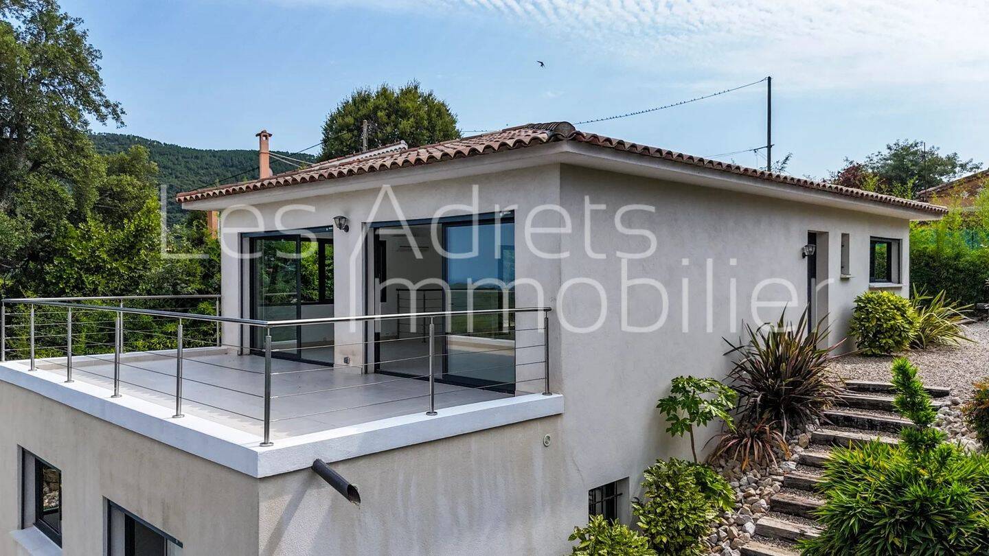 Maison à vendre, 132m², LES ADRETS DE L'ESTEREL