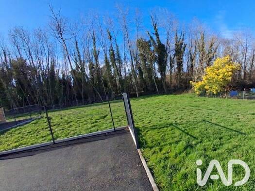 Terrain constructible viabilisé à vendre 220 000 € 889 m² de terrain La Palmyre Les Mathes 17570