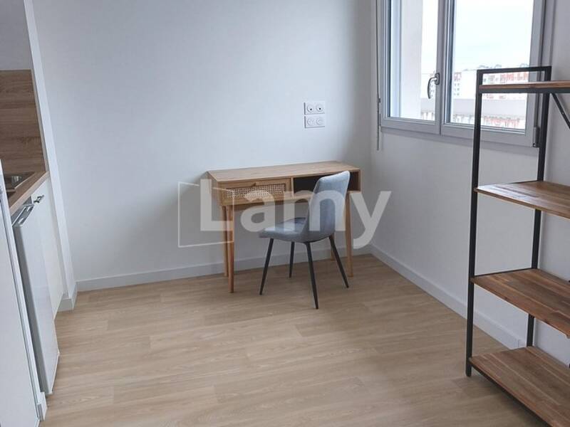 Maison à louer, 19m², ORLEANS