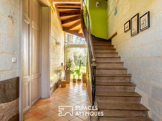 Maison à vendre 695 000 € 8 pièces 5 chambres 210 m² 3 074 m² de terrain Soulaire et Bourg 49460