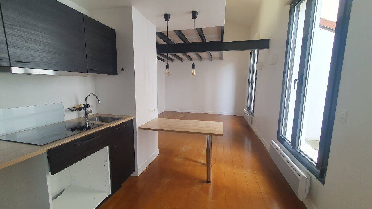 Maison à louer, 40m², COURBEVOIE