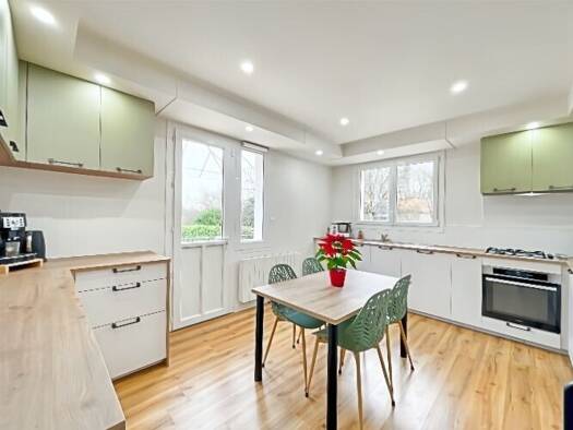 Maison à vendre 380 000 € 6 pièces 5 chambres 158 m² 2 916 m² de terrain Aubigny-les Clouzeaux 85430