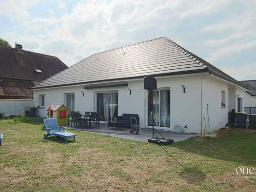 Maison à vendre 353 760 € 5 pièces 4 chambres 124 m² 755 m² de terrain Aussevielle 64230