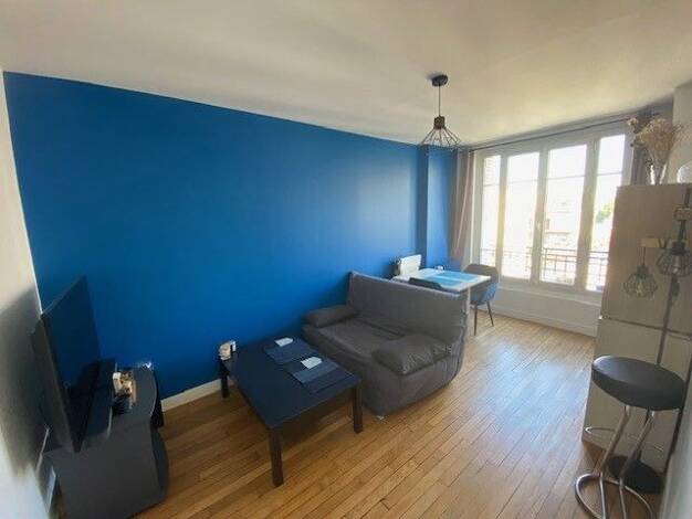 Appartement à louer 1 150 € 2 pièces 1 chambre 36 m² 3ème étage Plateau-Grèves-Europe-Gare du Stade-Fossés Jean Colombes 92700
