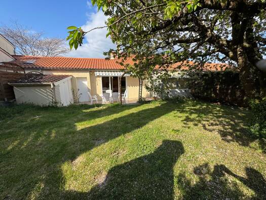 Maison à vendre 315 000 € 6 pièces 4 chambres 93 m² 356 m² de terrain Anse 69480