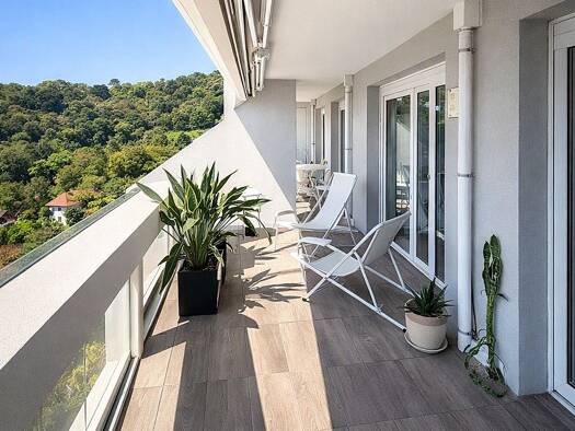 Appartement à vendre 685 000 € 3 pièces 2 chambres 80 m² Étage 1/4 Village-Cros de Caste-Coupiere-Mont Gros Roquebrune-Cap-Martin 06190