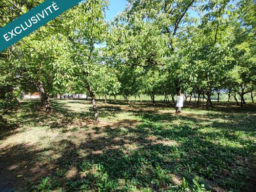 Terrain constructible à vendre 130 000 € 990 m² de terrain La Rivière 38210