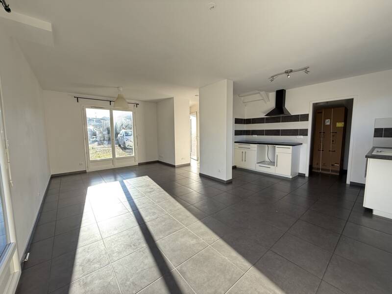 Maison à louer, 85m², YVRAC