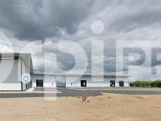 Local commercial à louer 2 023 € 186 m² de surface de vente Boisseuil 87220