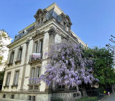 Maison à vendre 1 248 000 € 9 pièces 7 chambres 284 m² 400 m² de terrain Robertsau Centre Strasbourg 67000
