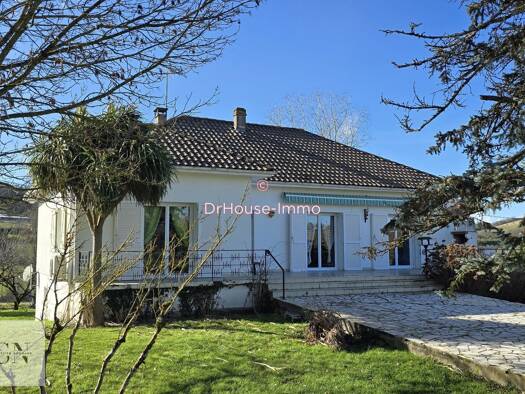 Maison de plain-pied à vendre 279 900 € 5 pièces 4 chambres 147 m² 5 860 m² de terrain Dolmayrac 47110