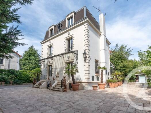 Maison à vendre 1 768 000 € 7 pièces 4 chambres 250,55 m² 682 m² de terrain Nogent-sur-Marne 94130
