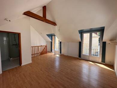 Maison de ville à louer 1 100 € 2 pièces 1 chambre 53 m² Saint Germain en Laye 78112