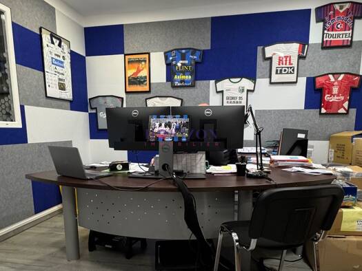 Entrepôt à vendre 410 000 € 413 m² d'espace de stockage Bornel 60540