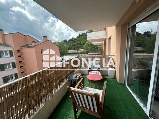 Appartement à louer 955 € 4 pièces 3 chambres 89,58 m² Étage 2/5 Ville Nord Digne-les-Bains 04000