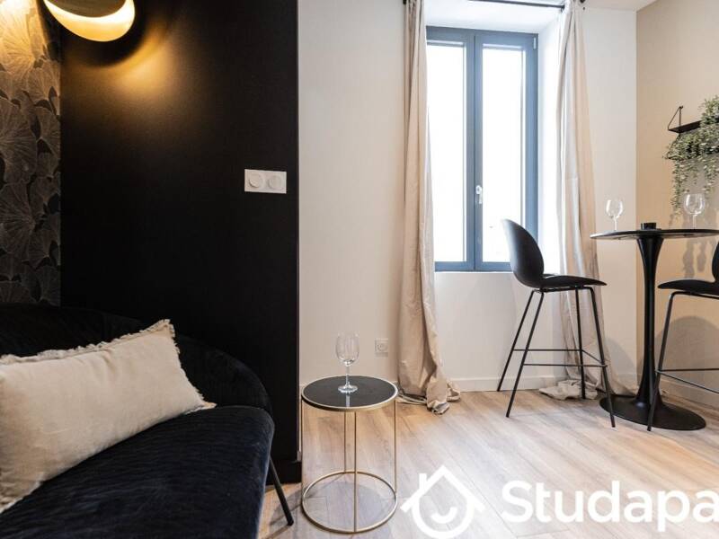 Maison à louer, 24m², SAINT ETIENNE