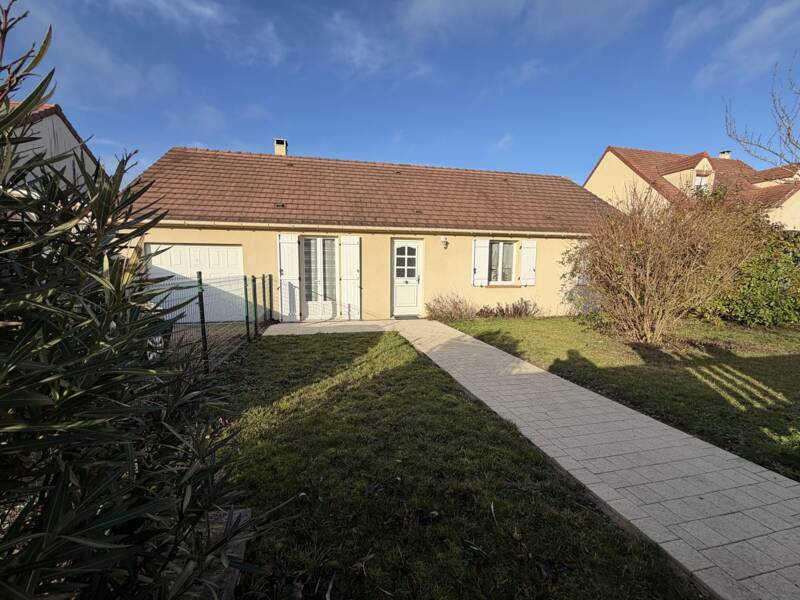 Maison à vendre, 107m², NEUVILLE AUX BOIS