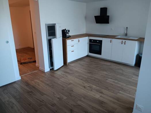 Appartement à louer - logement étudiant 840 € 2 pièces 1 chambre 51 m² RDC Le Rheu 35650