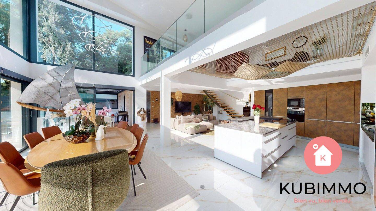 Maison à vendre, 207m², JARD SUR MER