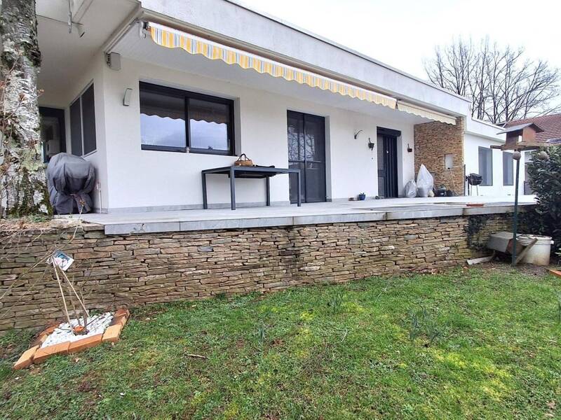 Maison à vendre, 209m², NEUVILLE SUR AIN