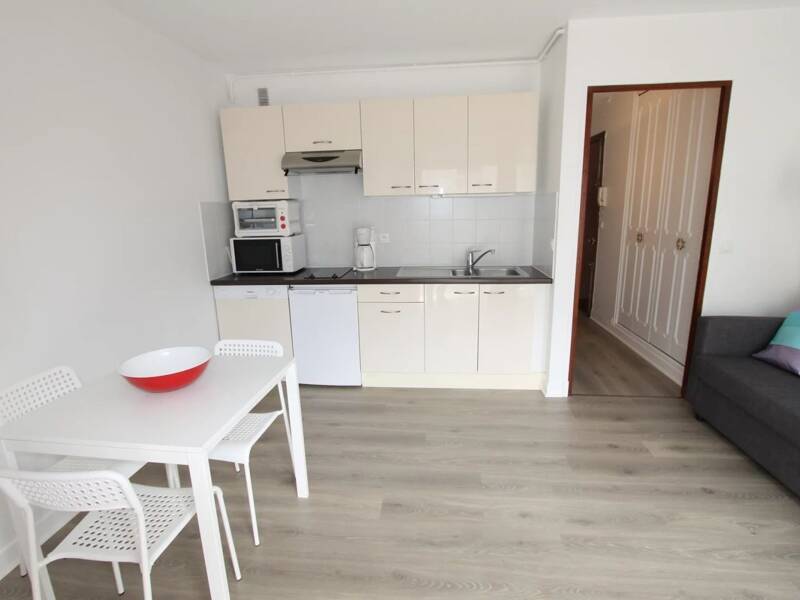 Maison à louer, 26m², PARIS 17E