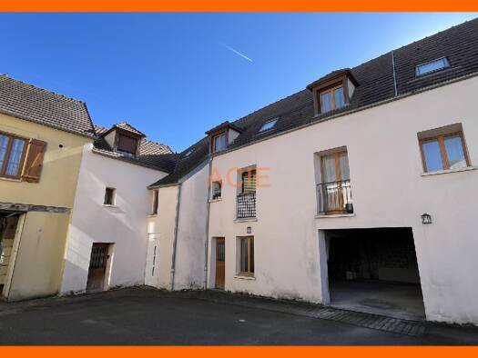 Appartement à louer 690 € 1 pièce 25 m² RDC Louvres 95380