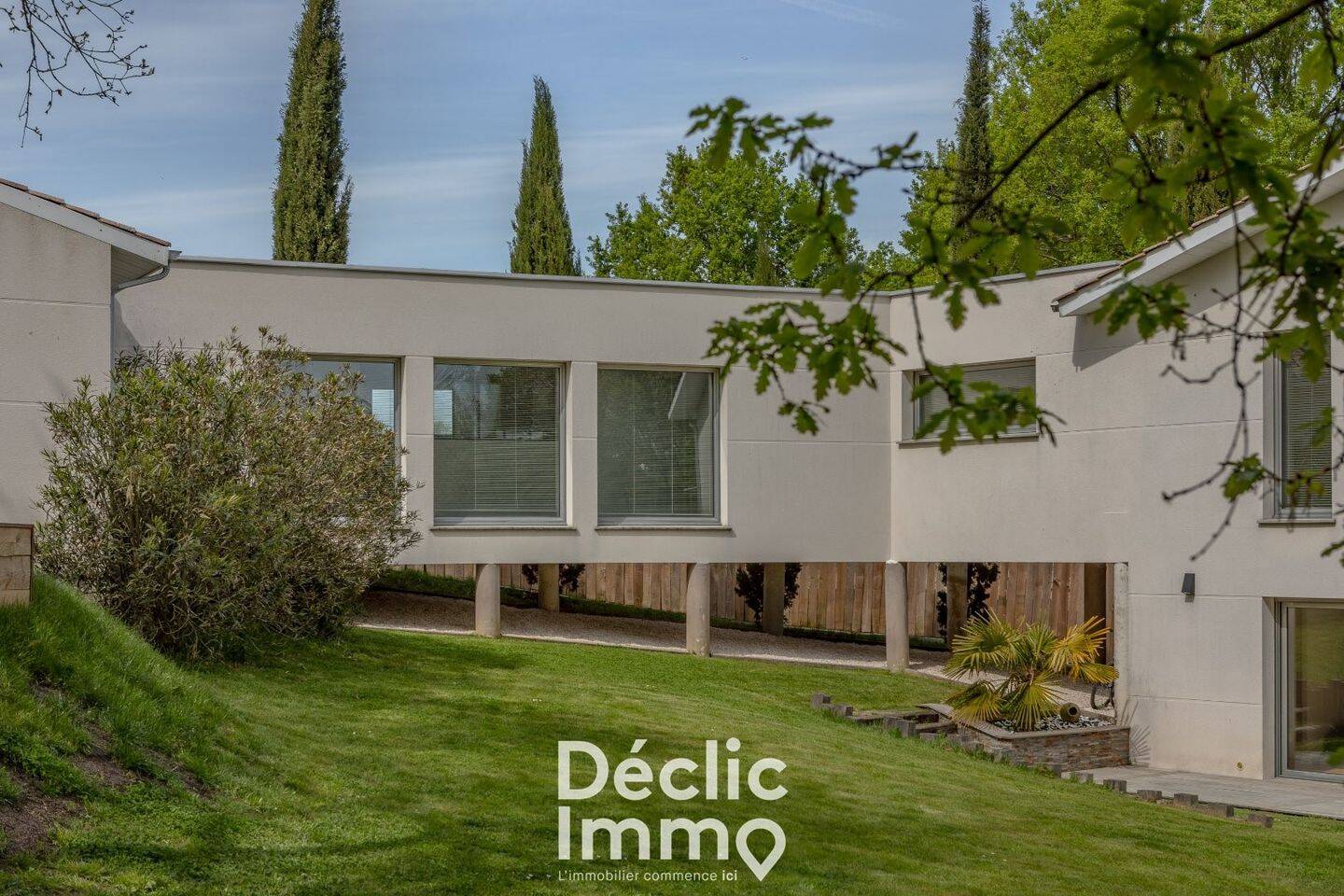 Maison à vendre, 210m², FARGUES SAINT HILAIRE