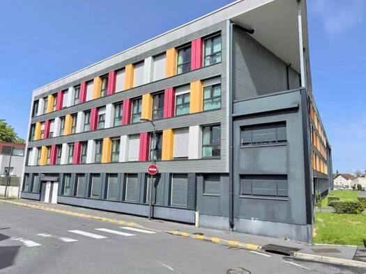 Appartement à vendre 70 700 € 1 pièce 21 m² Étage 3/3 Bois d'Amour-Porte de Paris-Courlancy Reims 51100