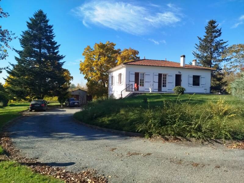 Maison à vendre, 3105m², SAUVETERRE DE GUYENNE