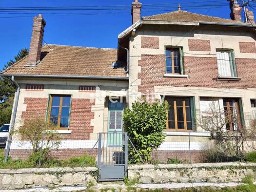 Maison de ville à vendre 132 000 € 4 pièces 3 chambres 116 m² 800 m² de terrain Folembray 02670