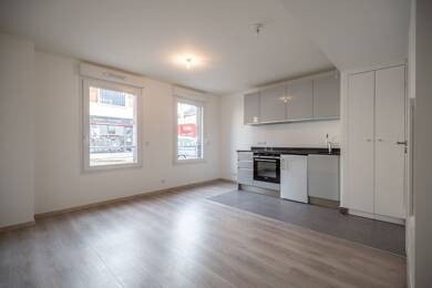 Appartement à louer 770 € 1 pièce 21,5 m² RDC Moutier Joinville-le-Pont 94340