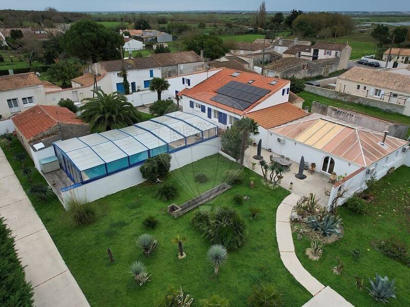 Maison à vendre, 325m², SAINT JUST LUZAC