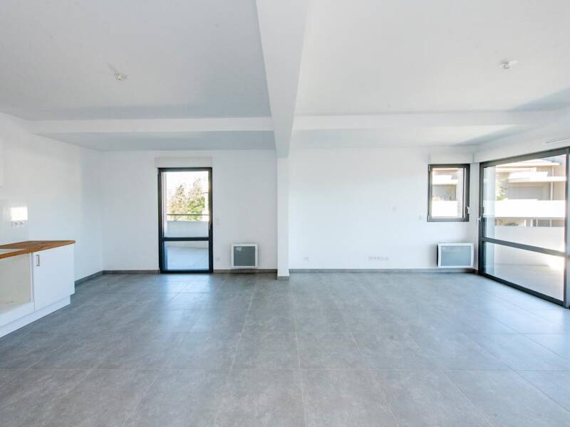 Maison à louer, 40m², MARSEILLE 8E