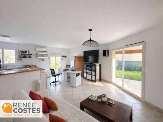 Maison en viager occupé Bouquet 78 475 € 4 pièces 3 chambres 101 m² 819 m² de terrain Pineuilh 33220