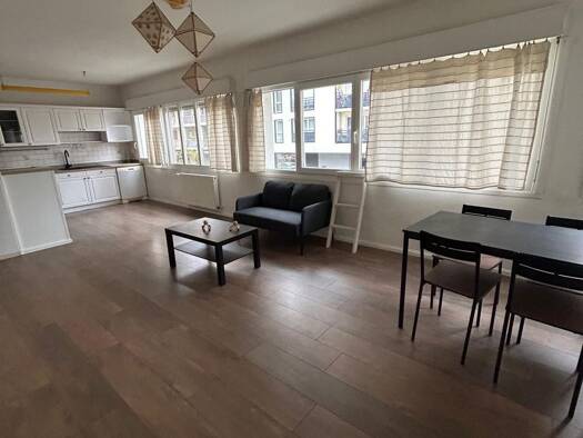 Appartement à louer 1 500 € 3 pièces 2 chambres 78,5 m² 1er étage Annemasse 74100