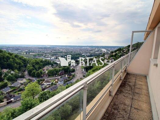 Appartement à louer 473 € 1 pièce 21 m² Étage 3/3 Bonsecours 76240