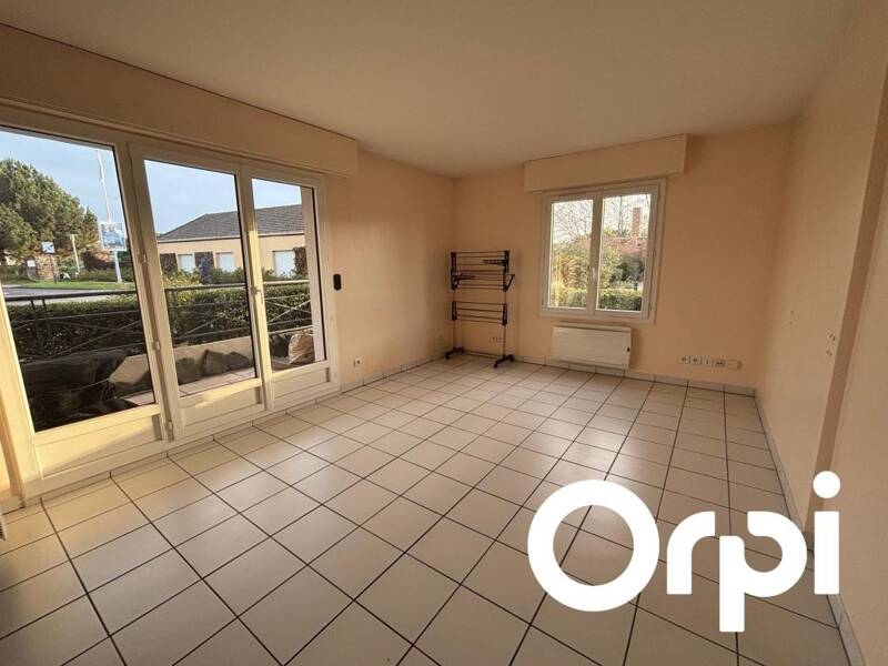 Maison à louer, 39m², MONTIGNY LE BRETONNEUX